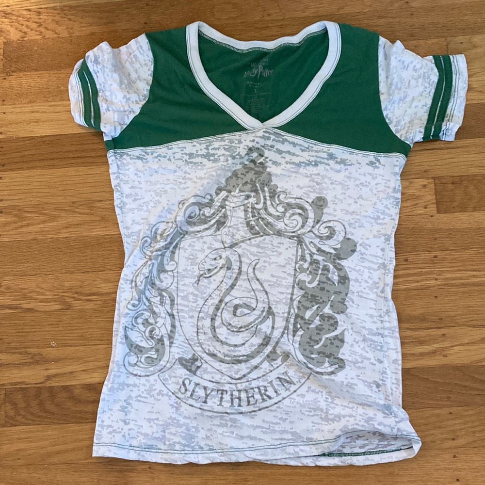 Green and white slytherin t-shirt
